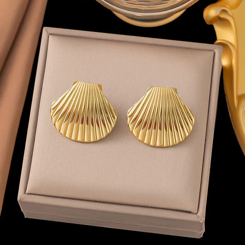 Niyanara Shell Shaped Stainless steel Stud Earrings