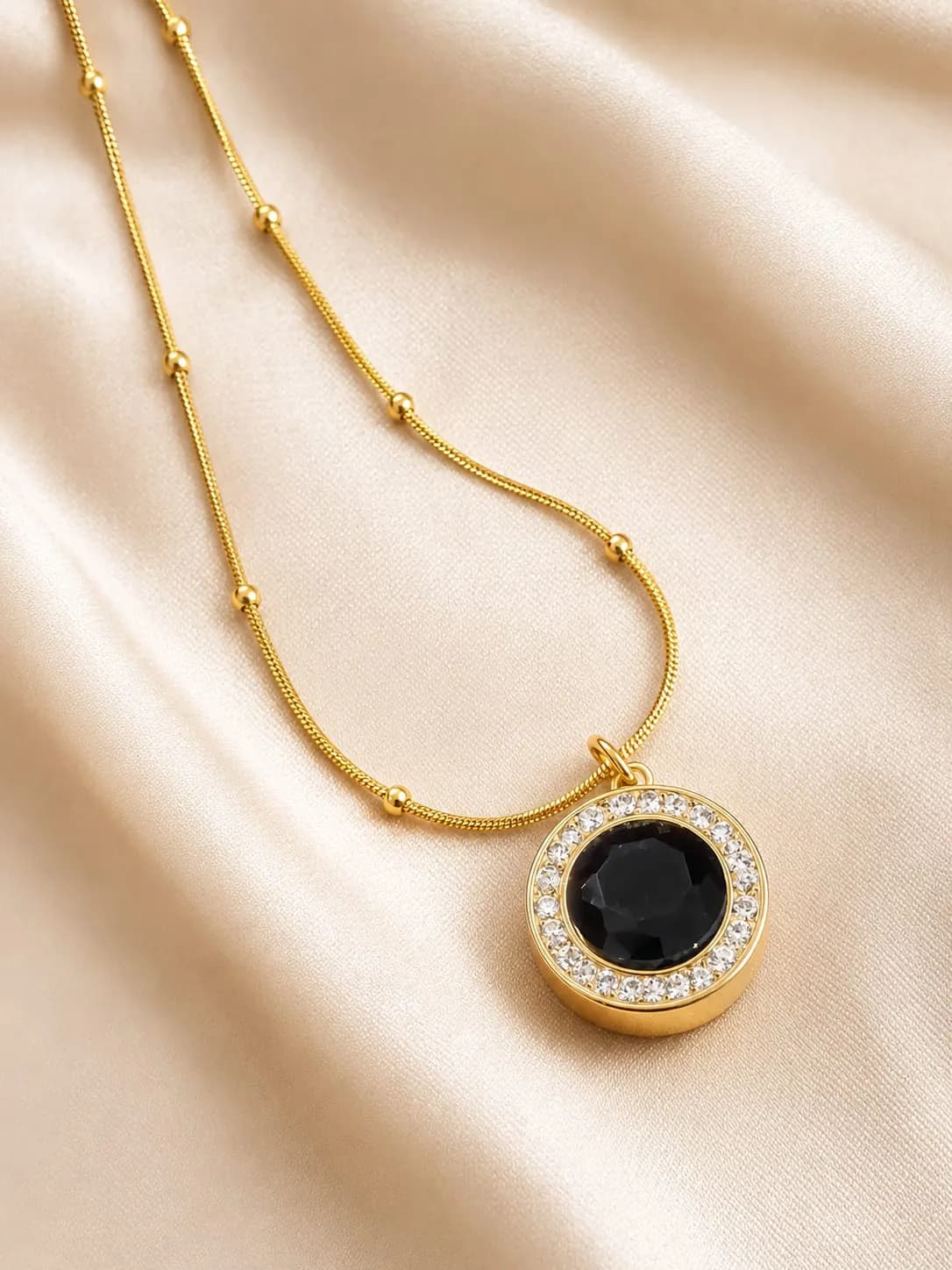 Niyanara Cats Eye PEndant