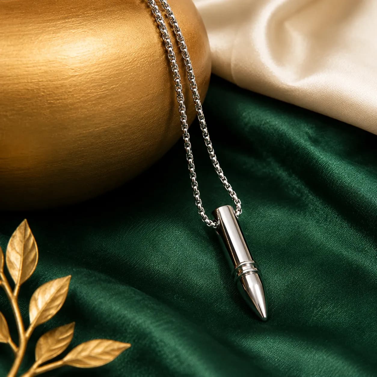 Niyanara Bullet Chain Pendant – Bold Edge